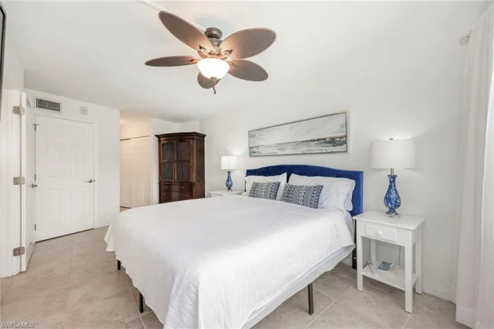 1007  Anglers  CV, Marco Island, FL 34145