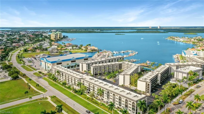 1007  Anglers  CV, Marco Island, FL 34145
