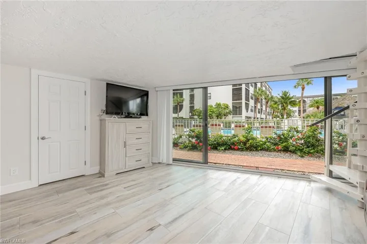 1007  Anglers  CV, Marco Island, FL 34145