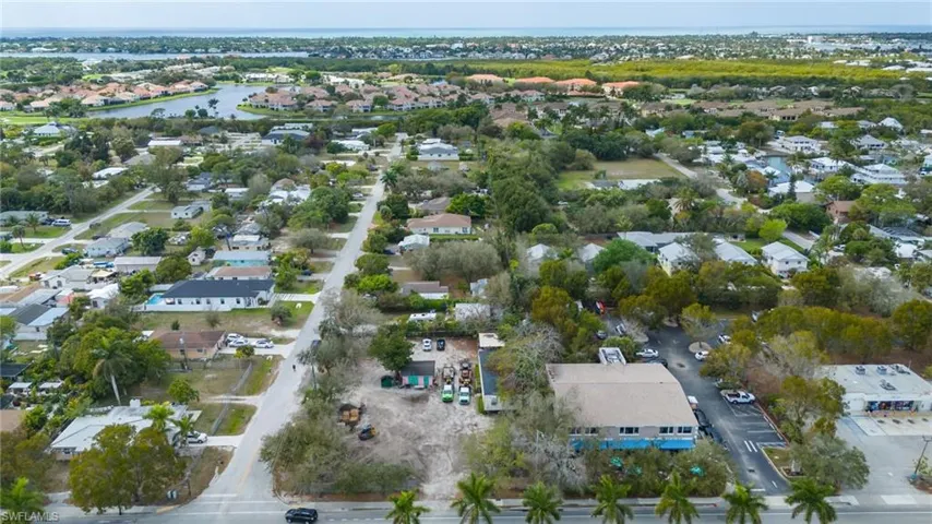 3612 Bayshore Dr, Naples, Florida 34112