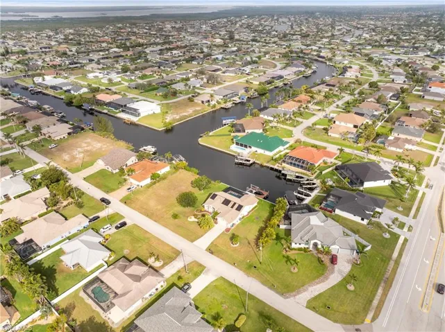 2511 Sw 35th Ln, Cape Coral, Florida 33914