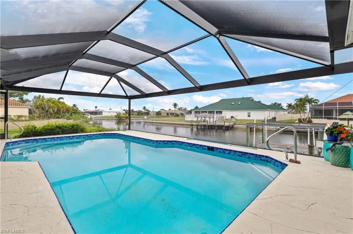 2511 Sw 35th Ln, Cape Coral, Florida 33914