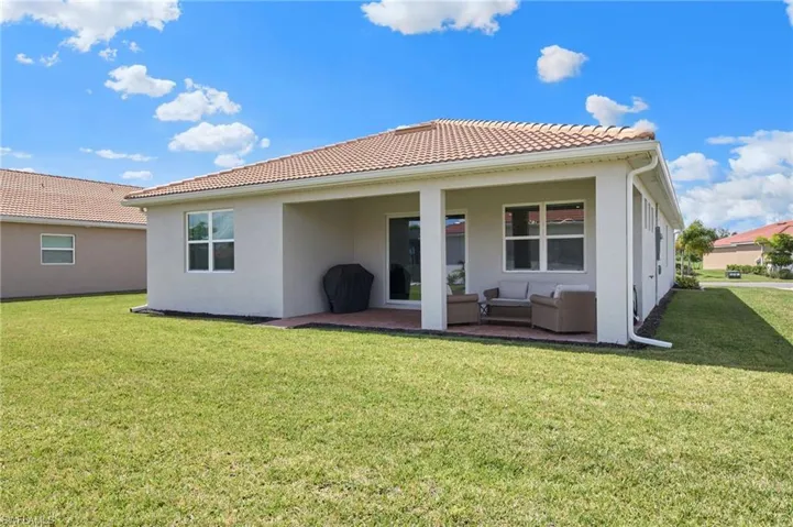 3381  Cherry Palm  DR, North Fort Myers, FL 33917