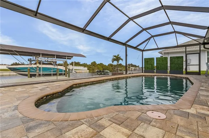 Saltwater pool with heater/chiller