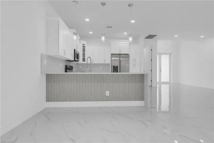 518 Plumosa Ave, Lehigh Acres, Florida 33972