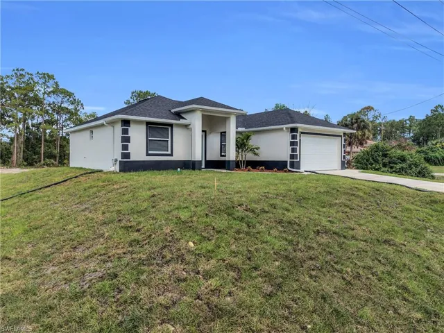 518 Plumosa Ave, Lehigh Acres, Florida 33972