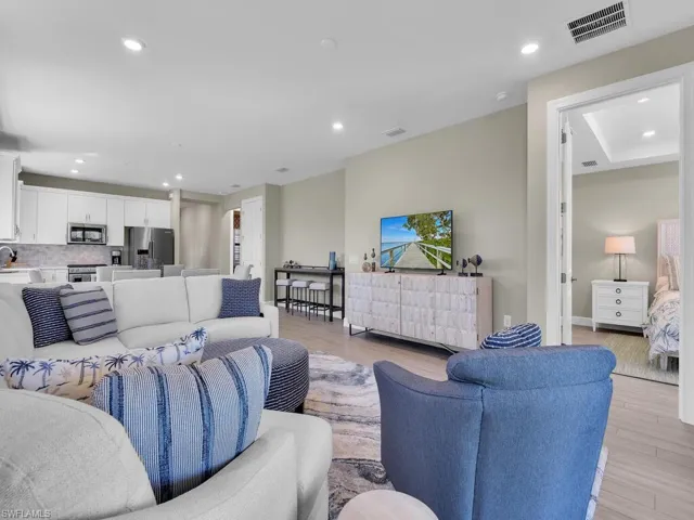 11694 Canal Grande Dr, Fort Myers, Florida 33913