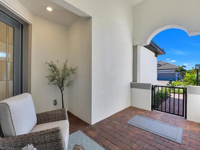 11694 Canal Grande Dr, Fort Myers, Florida 33913