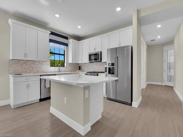 11694 Canal Grande Dr, Fort Myers, Florida 33913