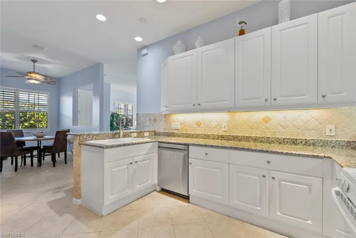 4574 Cardinal Cove Ln # 26, Naples Fl 34114