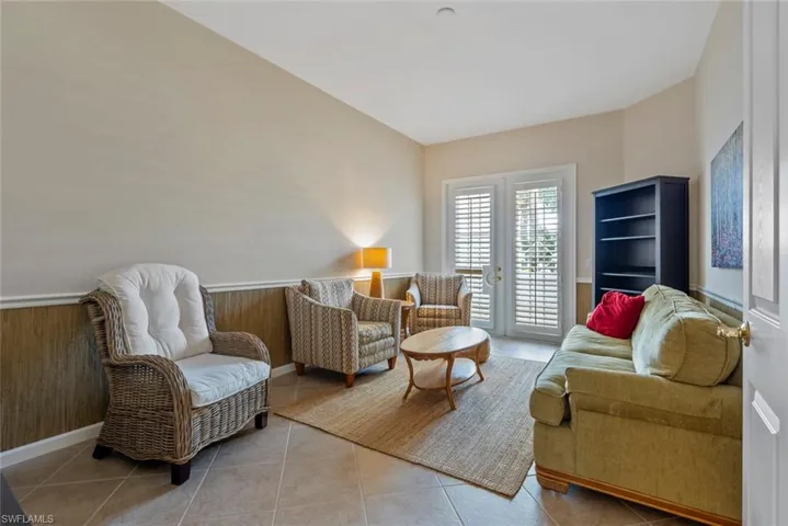 4574 Cardinal Cove Ln # 26, Naples Fl 34114