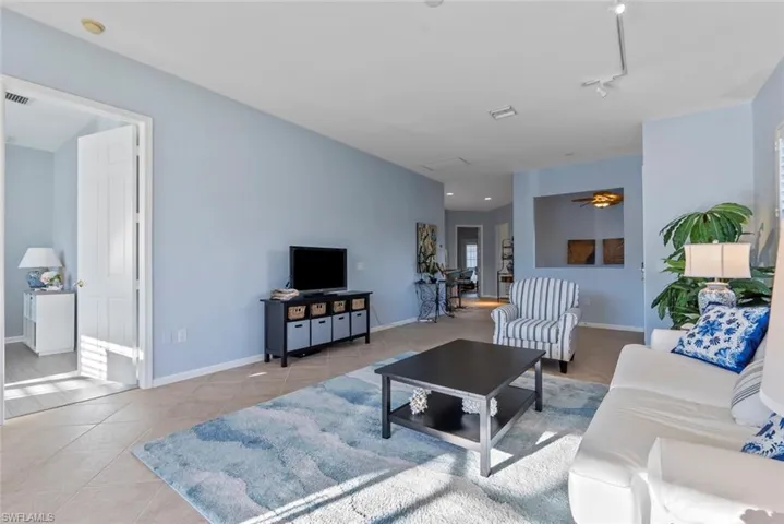 4574 Cardinal Cove Ln # 26, Naples Fl 34114
