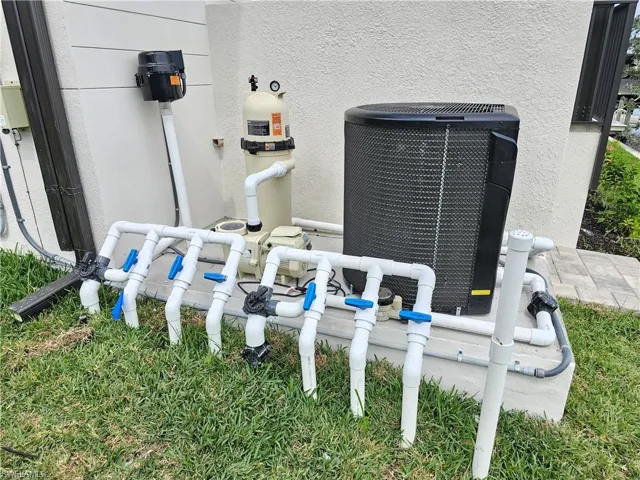 Pool Equipment with variable speed pump, pool heater and automation