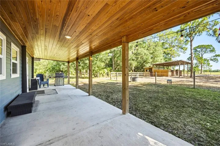 14661 Duke Hwy, Alva, Florida 33920