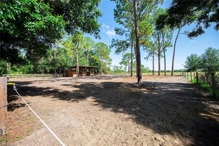 14661 Duke Hwy, Alva, Florida 33920