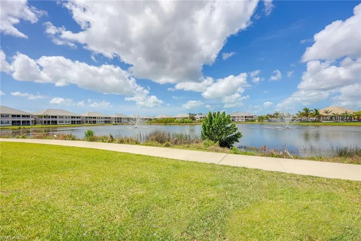 195  Indies E DR, Naples, FL 34114