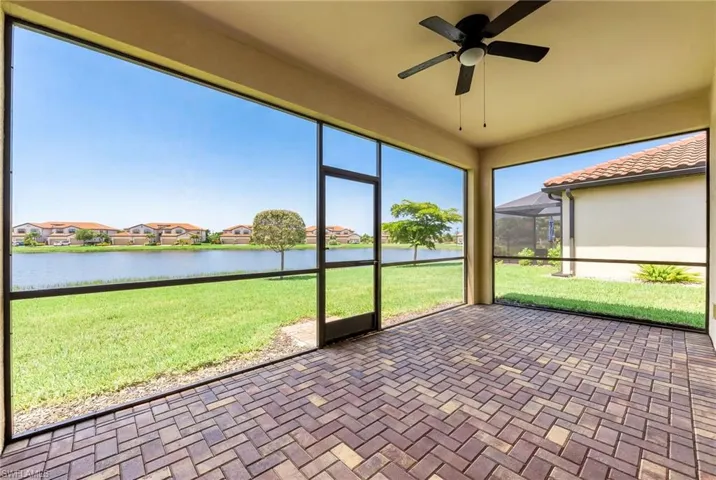 1575 Santiago Cir, Naples, Florida 34113