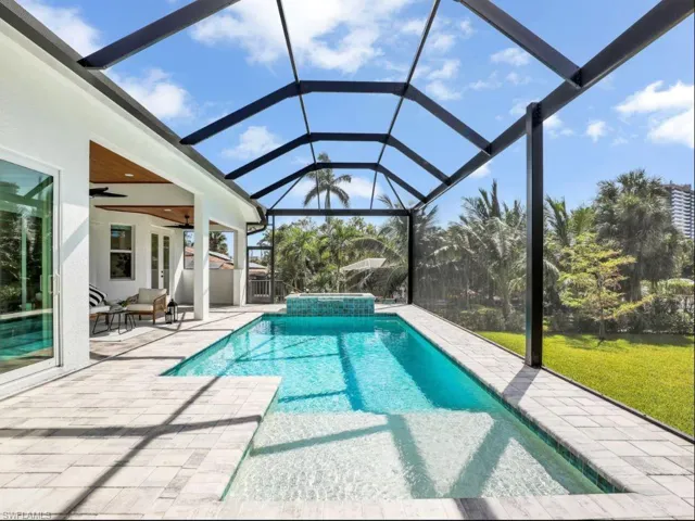 138 Greenbrier St, Marco Island, Florida 34145