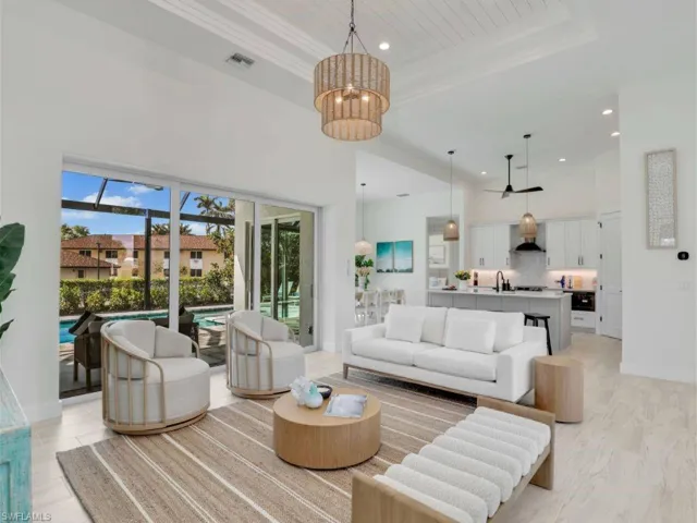 138 Greenbrier St, Marco Island, Florida 34145