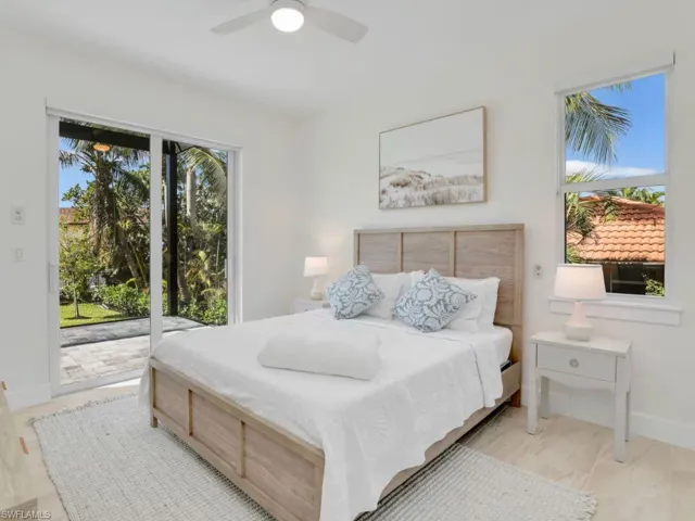 138 Greenbrier St, Marco Island, Florida 34145