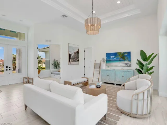 138 Greenbrier St, Marco Island, Florida 34145