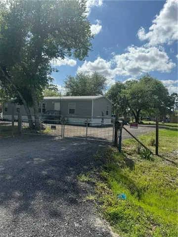530 S Estribo  ST, Clewiston, FL 33440