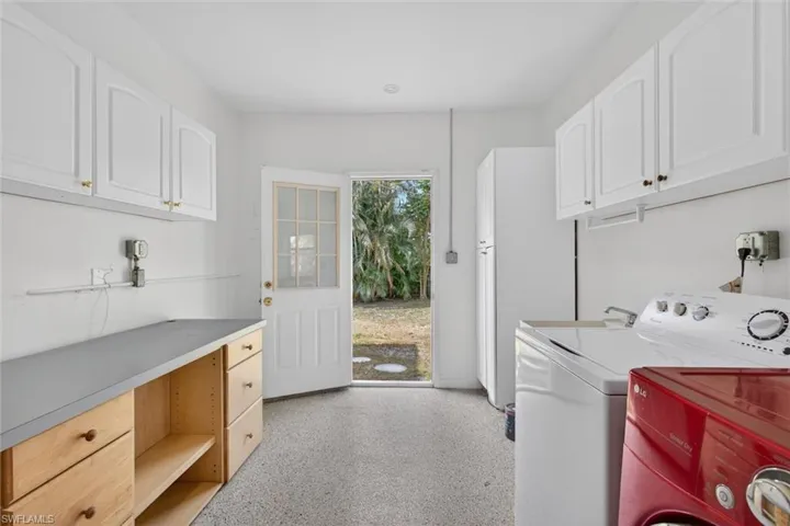 1420  Maravilla  AVE, Fort Myers, FL 33901