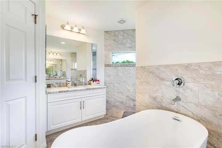 3410 Nw 45th St, Cape Coral, Florida 33993