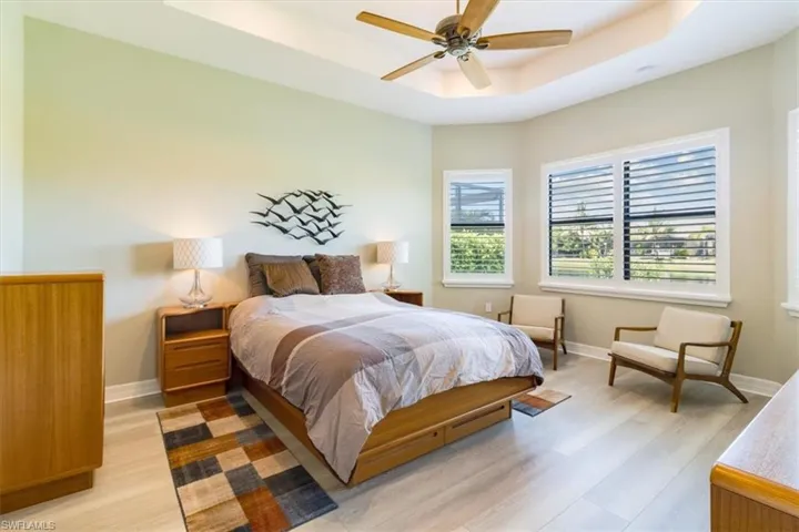 13663  Mandarin  CIR, Naples, FL 34109