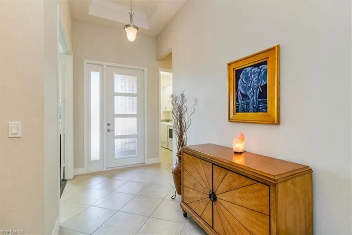13663  Mandarin  CIR, Naples, FL 34109