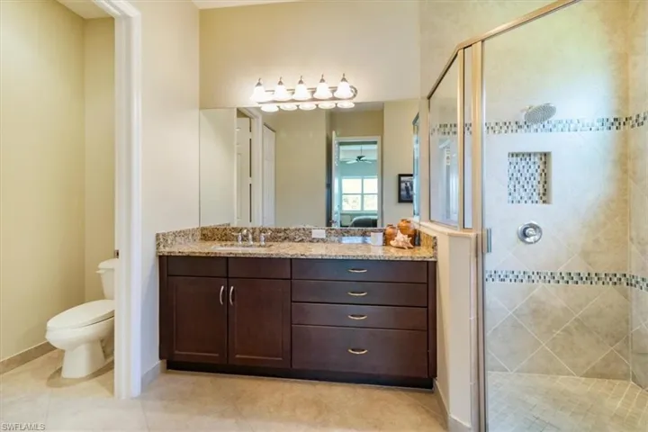 13663  Mandarin  CIR, Naples, FL 34109
