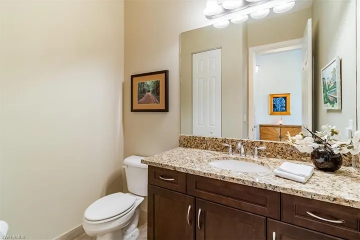 13663  Mandarin  CIR, Naples, FL 34109