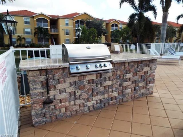 4122 Residence Dr # 104, Fort Myers Fl 33901