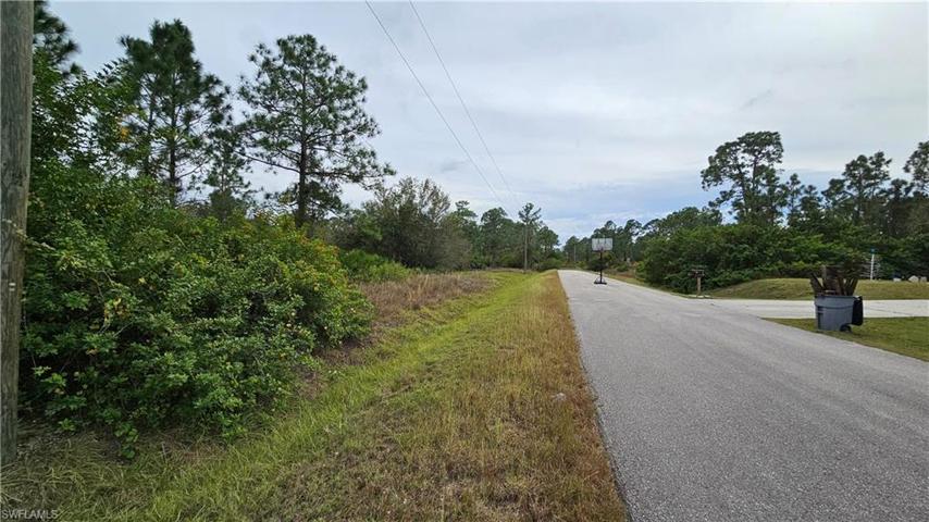 1208 Maple AVE N, LEHIGH ACRES FL 33972