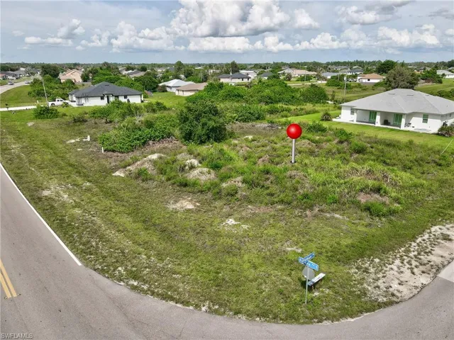 854/856 Alabama Rd S, Lehigh Acres, Florida 33974