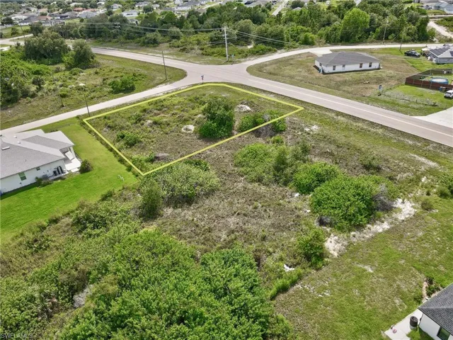 854/856 Alabama Rd S, Lehigh Acres, Florida 33974