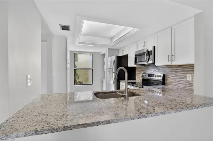 15206 Parkside Dr 102, Fort Myers, Florida 33908
