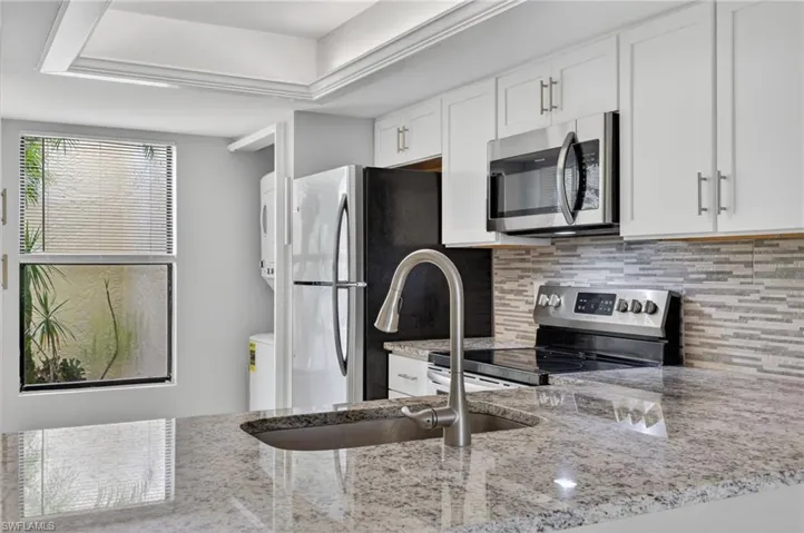 15206 Parkside Dr 102, Fort Myers, Florida 33908