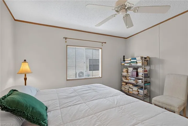 14505 Nathan Hale Ln 475, North Fort Myers, Florida 33917