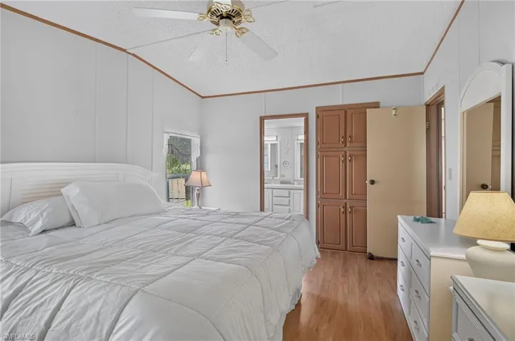 14505 Nathan Hale Ln 475, North Fort Myers, Florida 33917