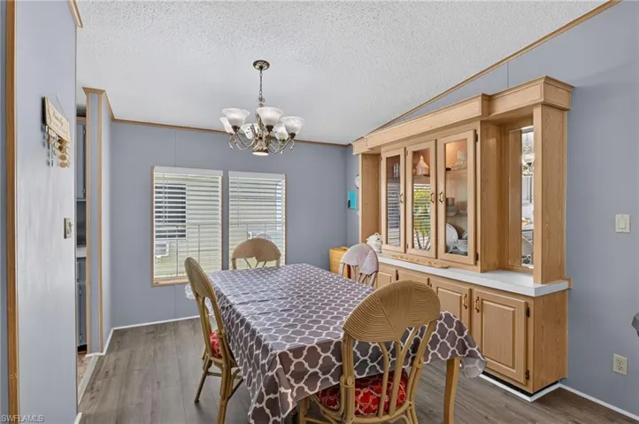 14505 Nathan Hale Ln 475, North Fort Myers, Florida 33917