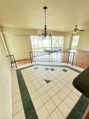 Casual dining area off of kitchen