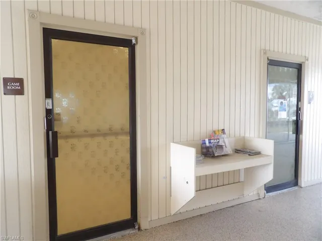 Community Game room & Library