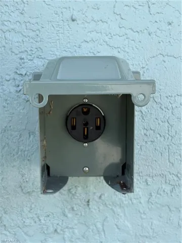 Open 50amp Outlet to RV