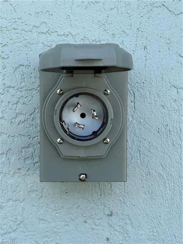 Open 50amp Generator Inlet to House