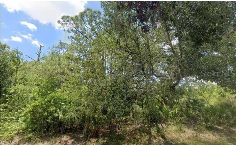 1805 Jefferson Ave, Lehigh Acres, Florida 33972