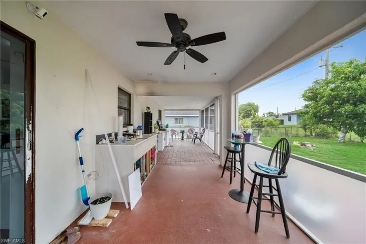 4115 Sw 1st Ave, Cape Coral, Florida 33914