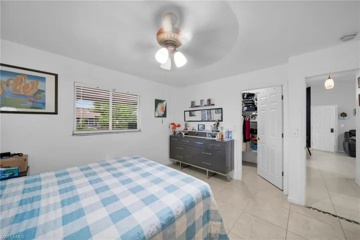 4115 Sw 1st Ave, Cape Coral, Florida 33914
