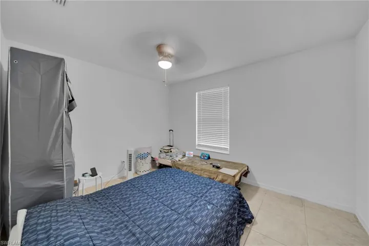 4115 Sw 1st Ave, Cape Coral, Florida 33914