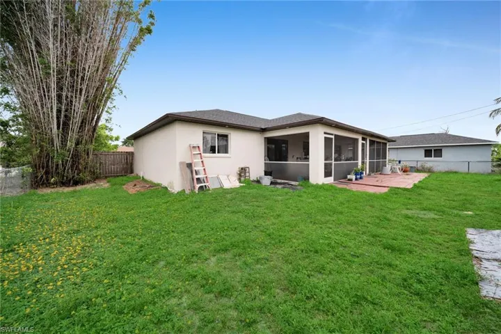 4115 Sw 1st Ave, Cape Coral, Florida 33914